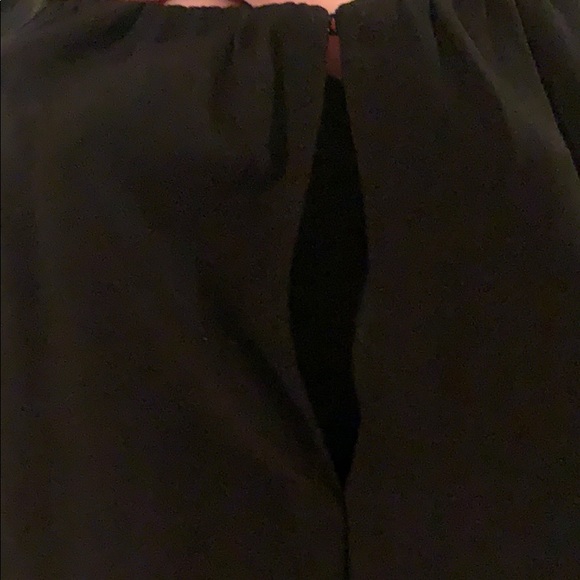 Theory Crepe Sheath Dress - Picture 6 of 8